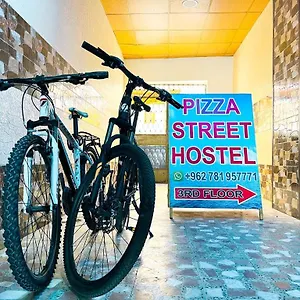  Хостел Pizza Street